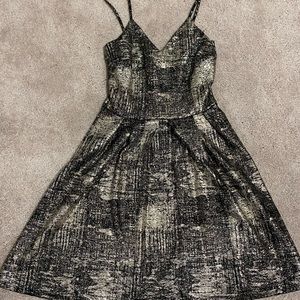 Fun party dress black and gold